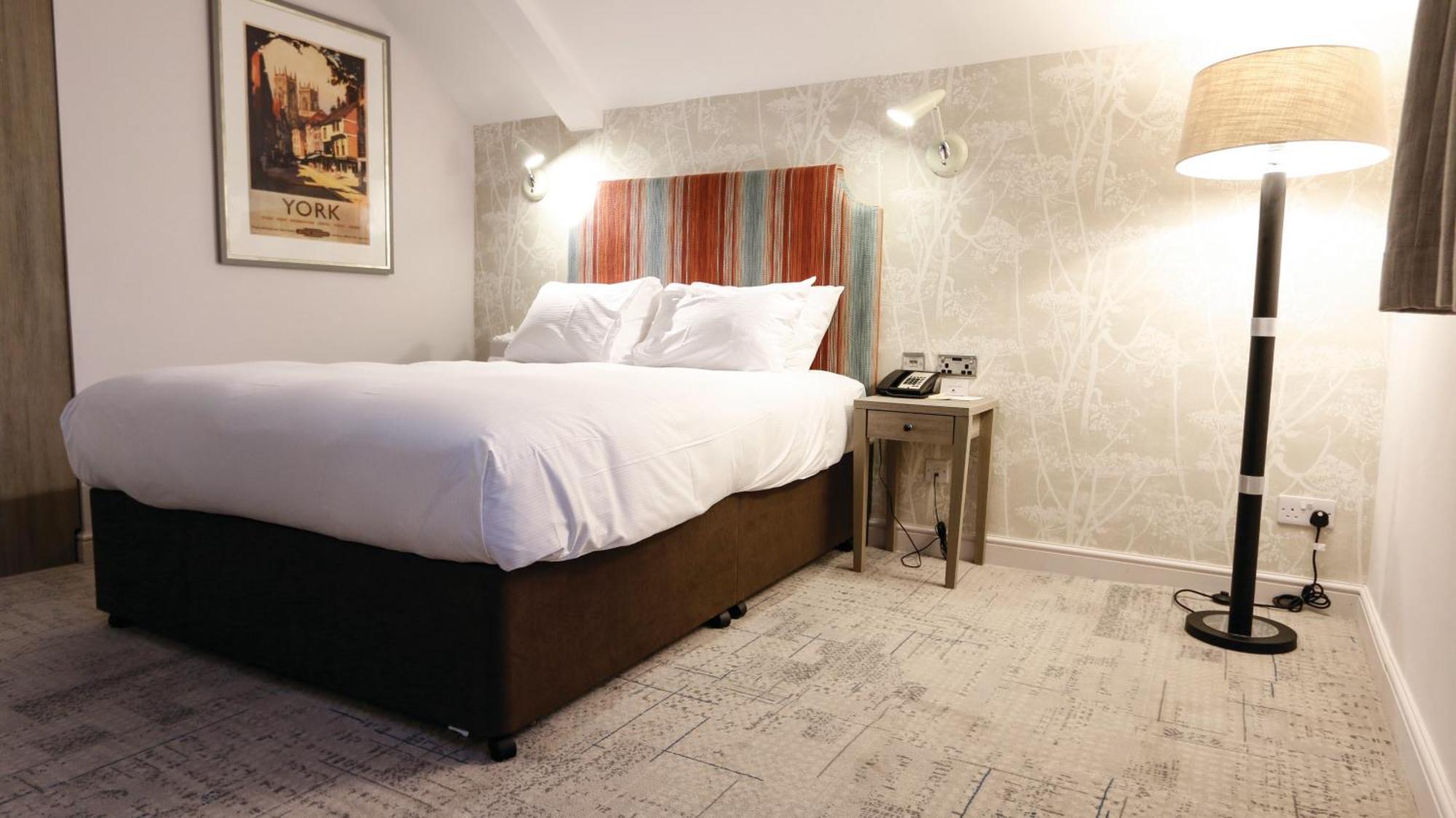 מלון Doubletree By Hilton יורק מראה חיצוני תמונה